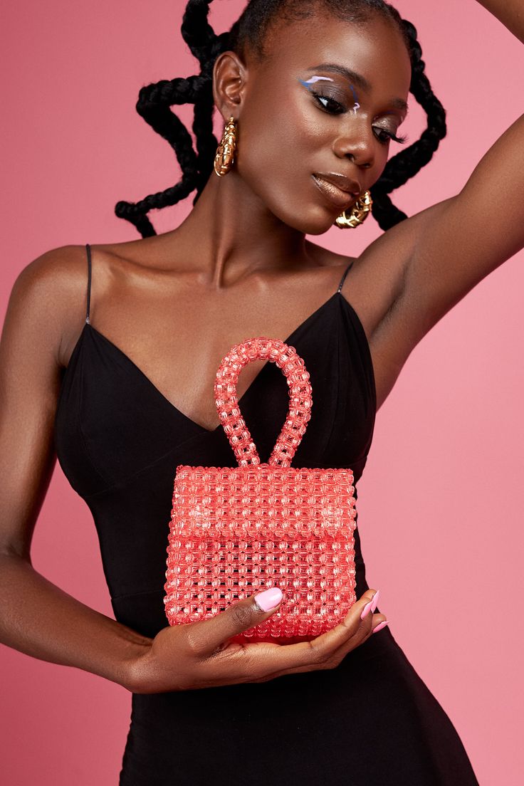 Trendy mini bags – Chic Handbag for Parties and Special Occasions